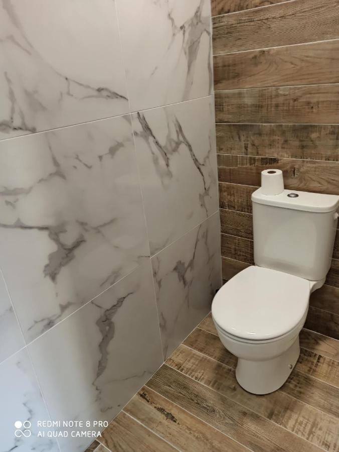 شقة Triplex 110 M2 Centre Historique Avec Jacuzzi دينان المظهر الخارجي الصورة